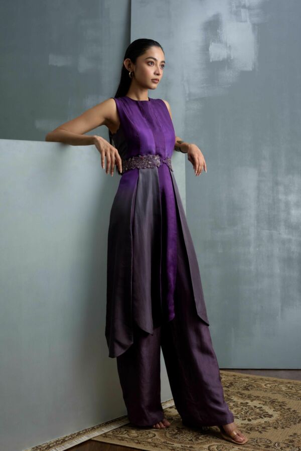 Panel Kurta  Set With Belt