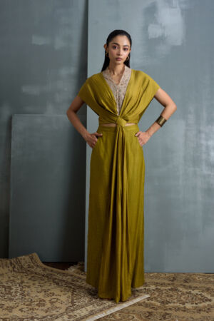Silk collared cape set