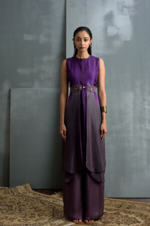 Panel Kurta  Set With Belt