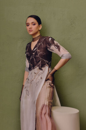 Colour Block Kurta With Pleated Trouser